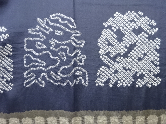 JAPANESE KIMONO / ANTIQUE MENS JUBAN / SILK / SHIBORI / FLORAL SARASA